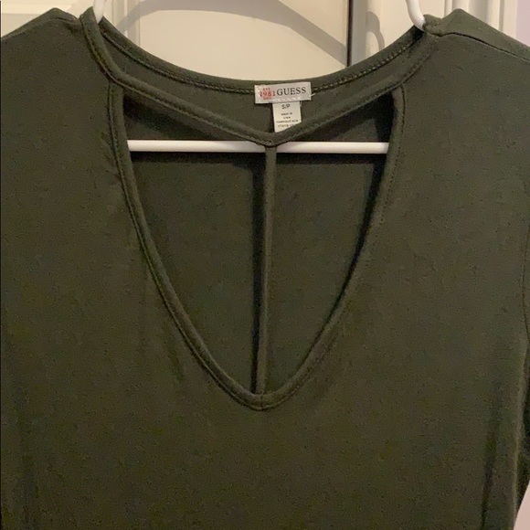 GUESS shirt - Picture 3 of 3